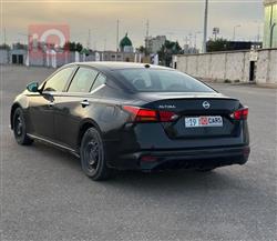 نيسان ألتيما